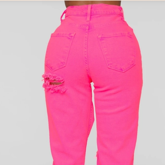 Time to Burn Distressed Boyfriend Jeans - Picture 3 of 4